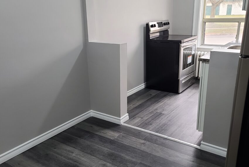 581 Cataraqui - unit 10