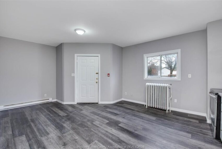 581 Cataraqui -unit 18 - open plan