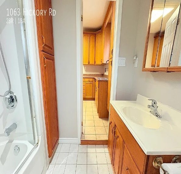 Bathroom to Kitchen_resized